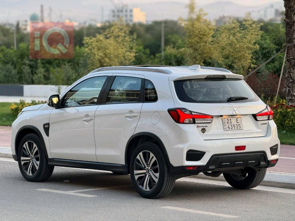 میتسوبیشی ASX